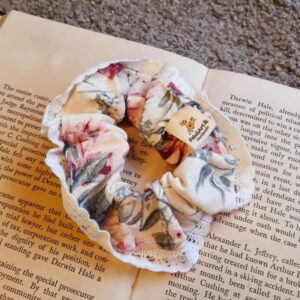 Faded Florals - Hair scrunchie